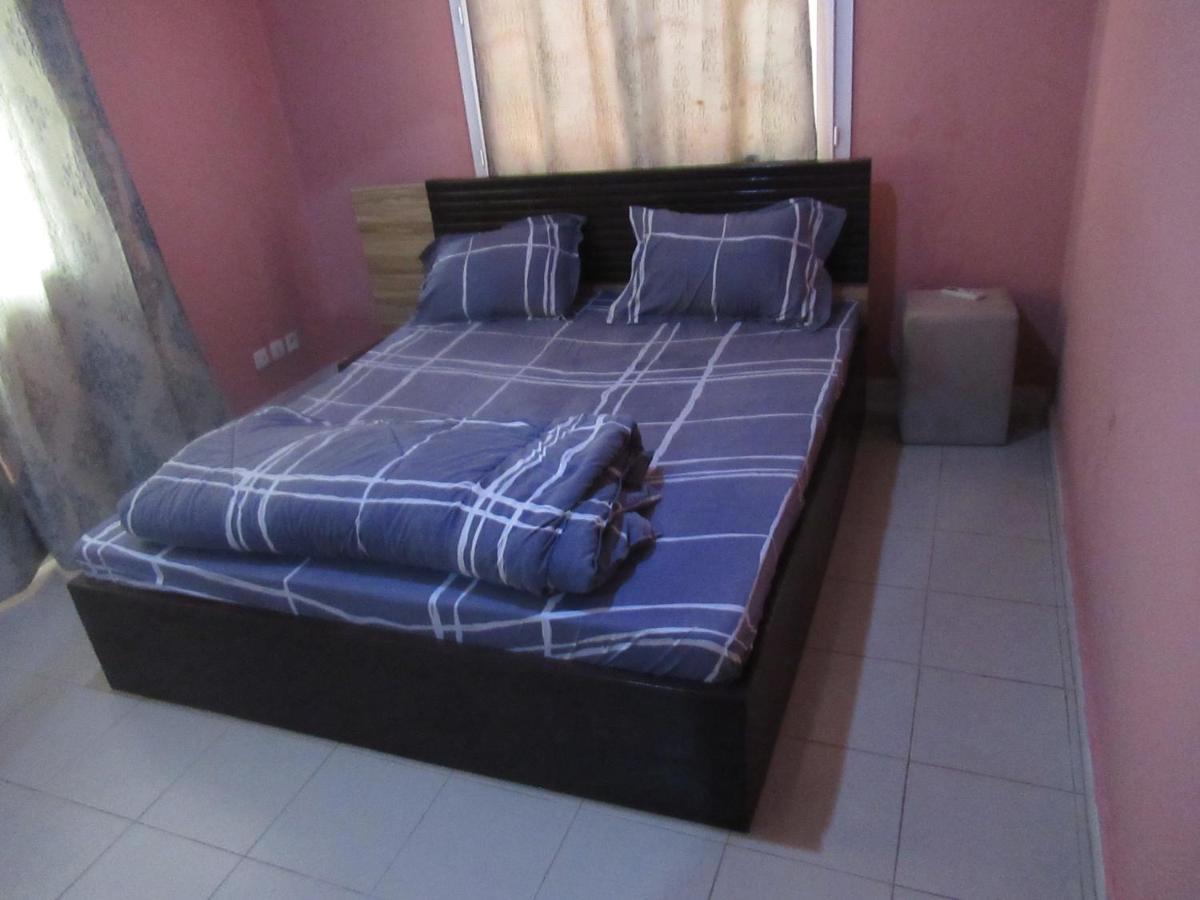 Résidence Kalado Saly Esterno foto
