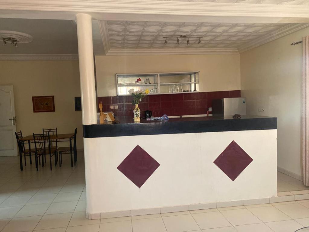 Résidence Kalado Saly Esterno foto
